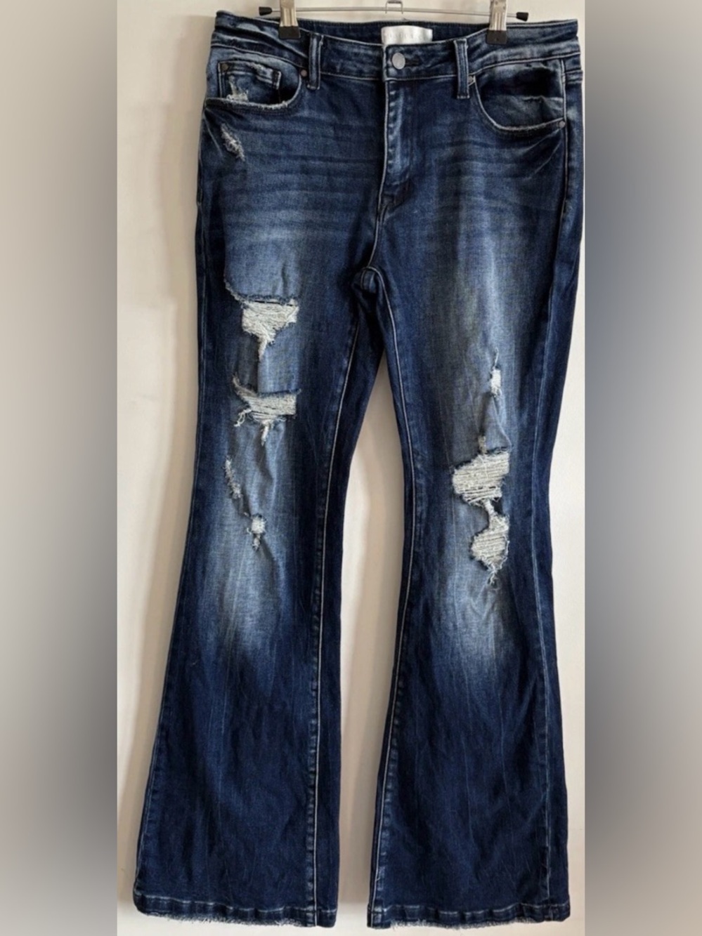 NWOT WOMENS SIZE 29 Distressed Dark Blue Flare Jeans - Wide Leg 36 INCH INSEAM